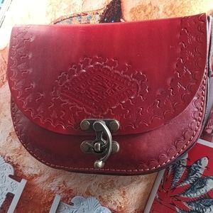 NWOT Handcrafted European leather crossbody bag